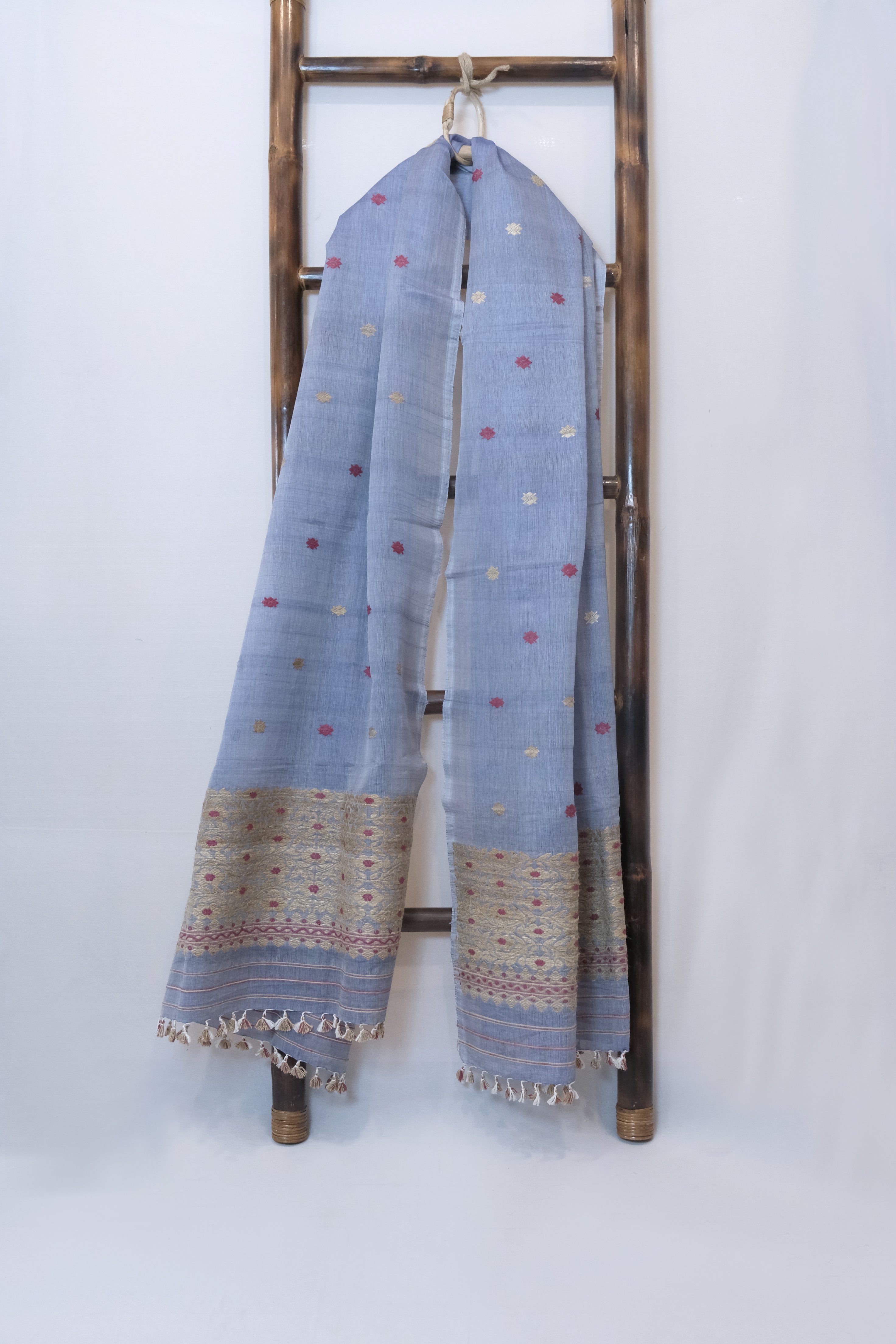 Poyezd vestibyulining seks videosi Yalangoch mushuk sikish