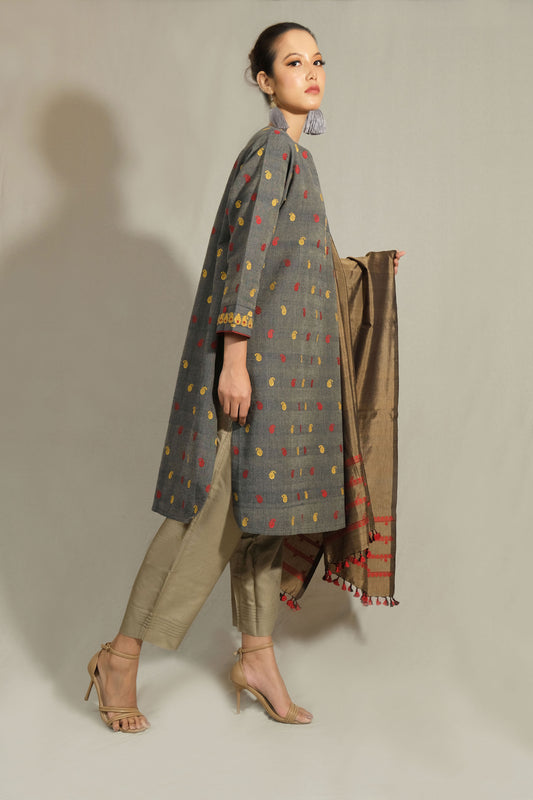 Kurta - Silk motifs in Eri silk natural dye