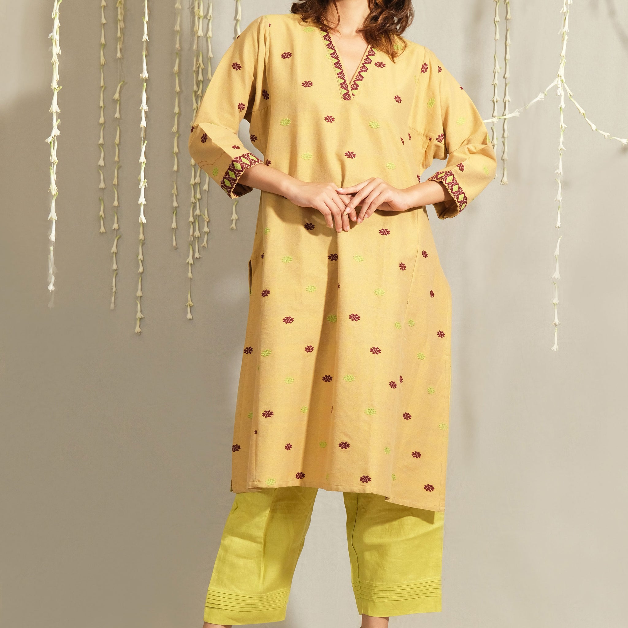 Kurta - Silk motifs in Eri silk natural dye