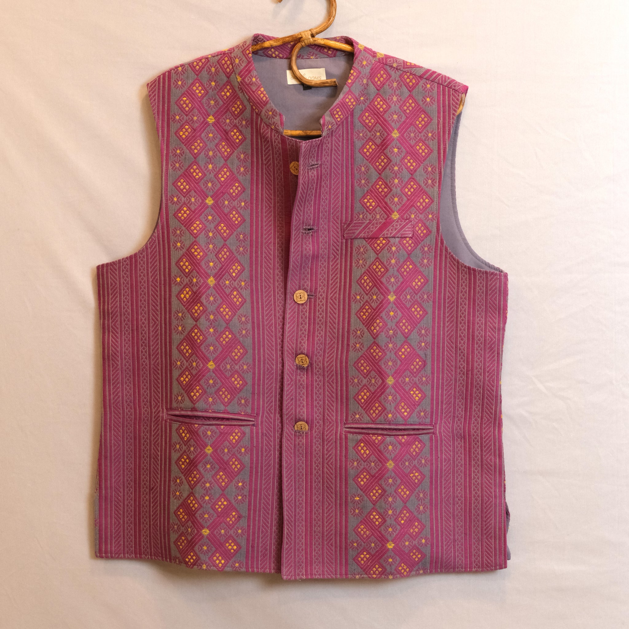 Men's Jacket- Cotton, motifs in Eri silk