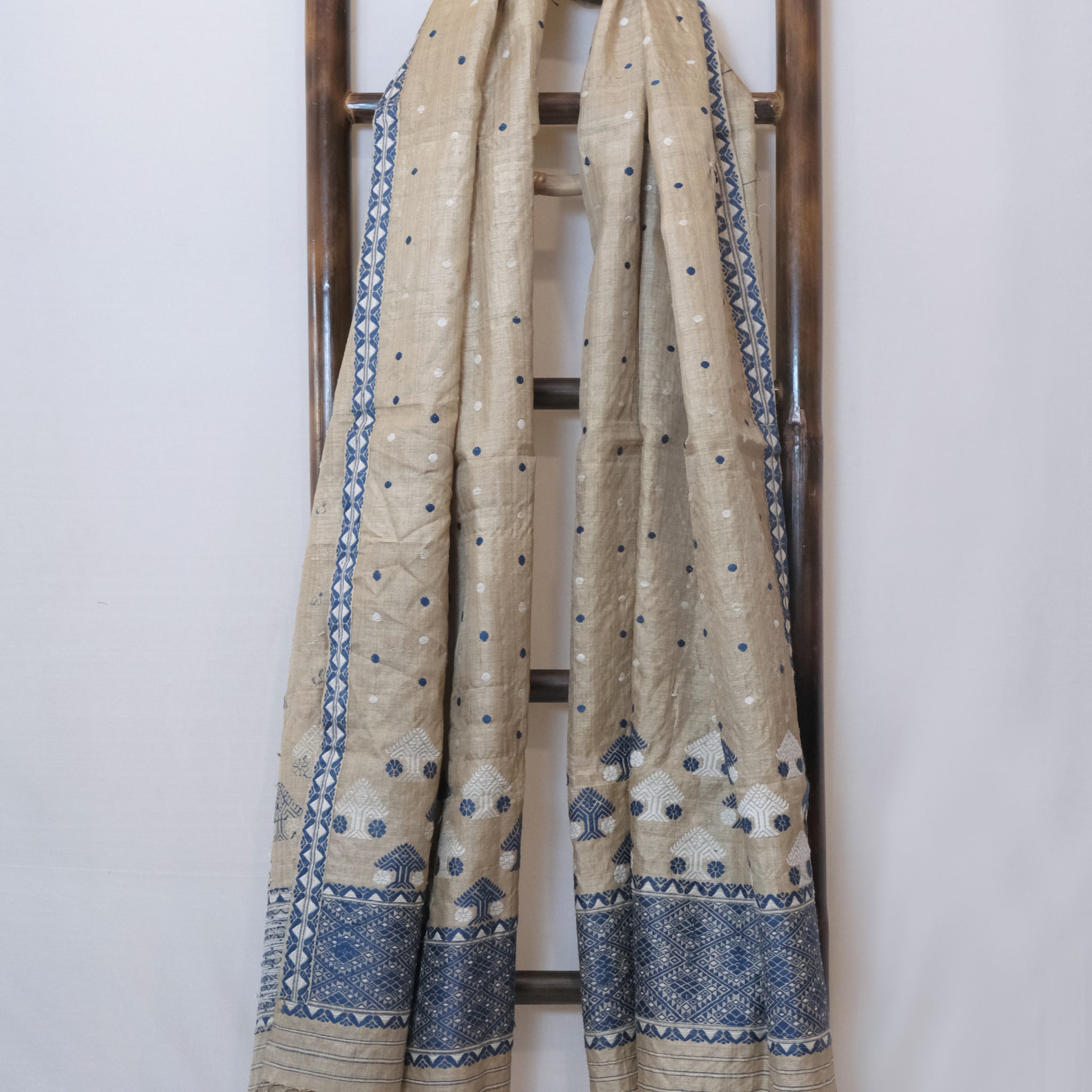 Single Sador - Muga silk motifs Eri silk natural dye