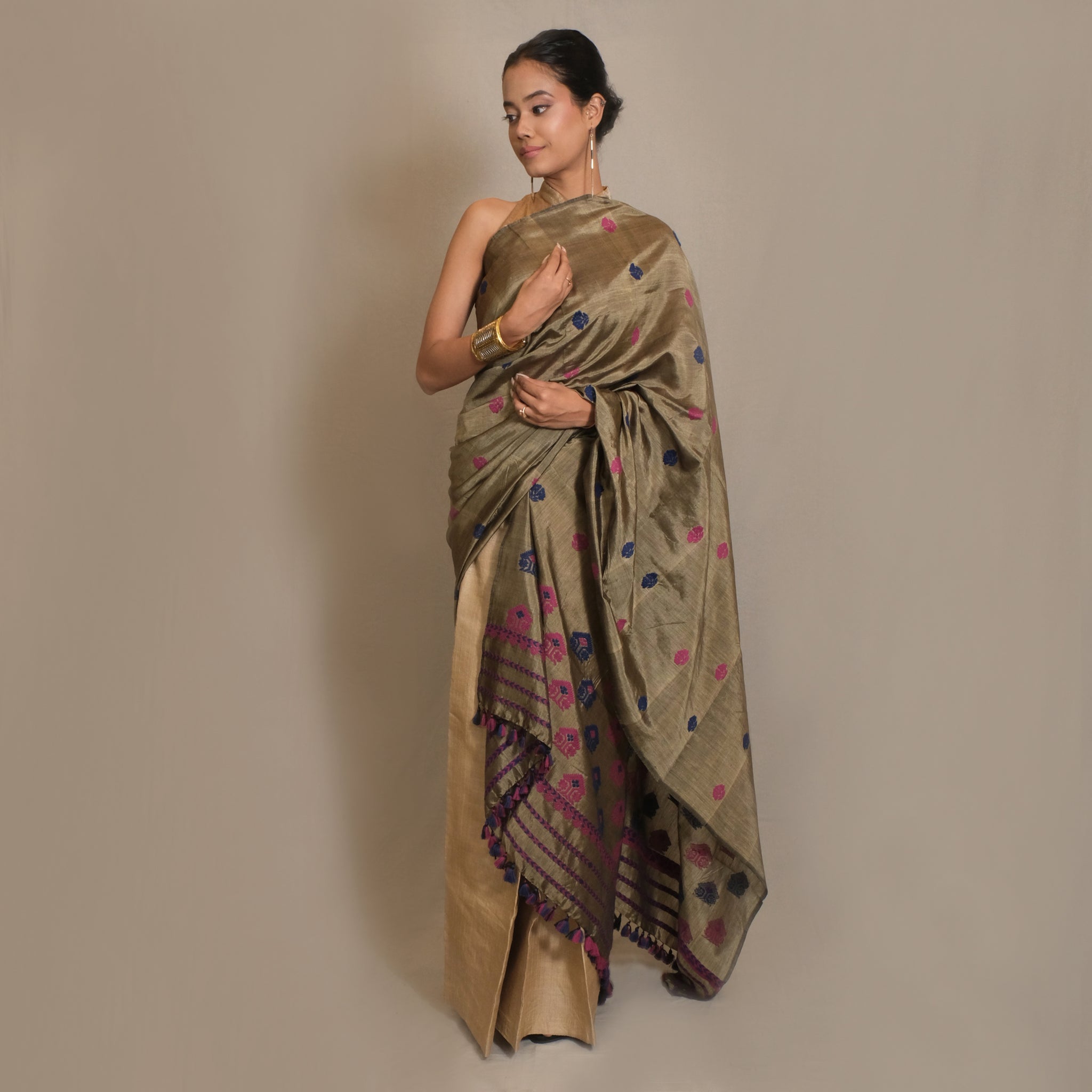 Single Sador - Mulberry silk & cotton motifs in Eri silk