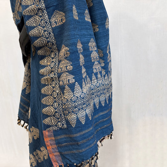 Mekhela Sador - Eri silk natural dye, Motifs in Muga Ghisa